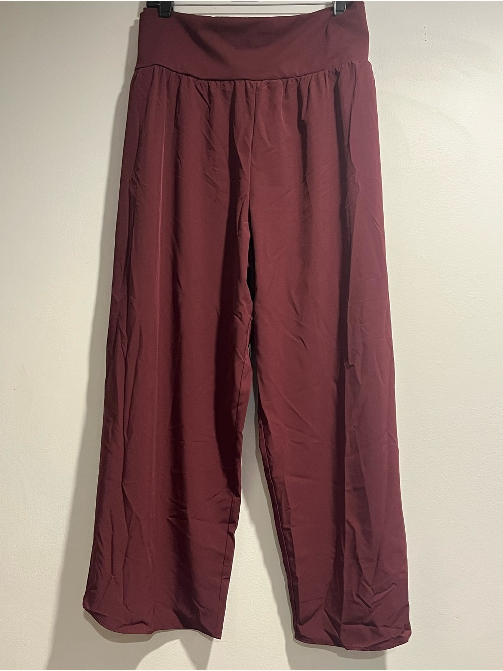 HALARA Breezeful Resort pants NWT